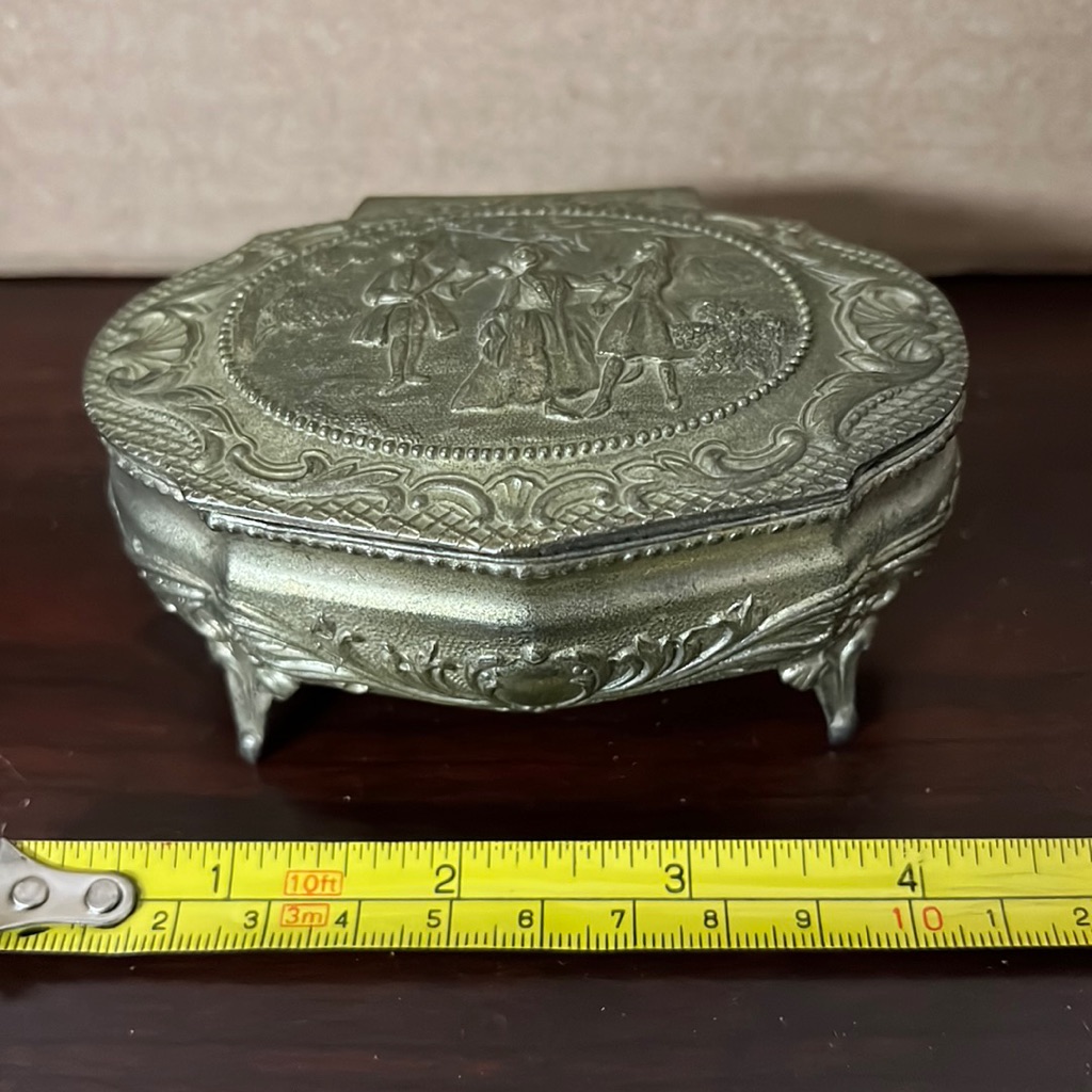 Vintage Jewelry Box